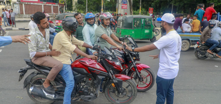 বেপরোয়া মোটরসাইকেল